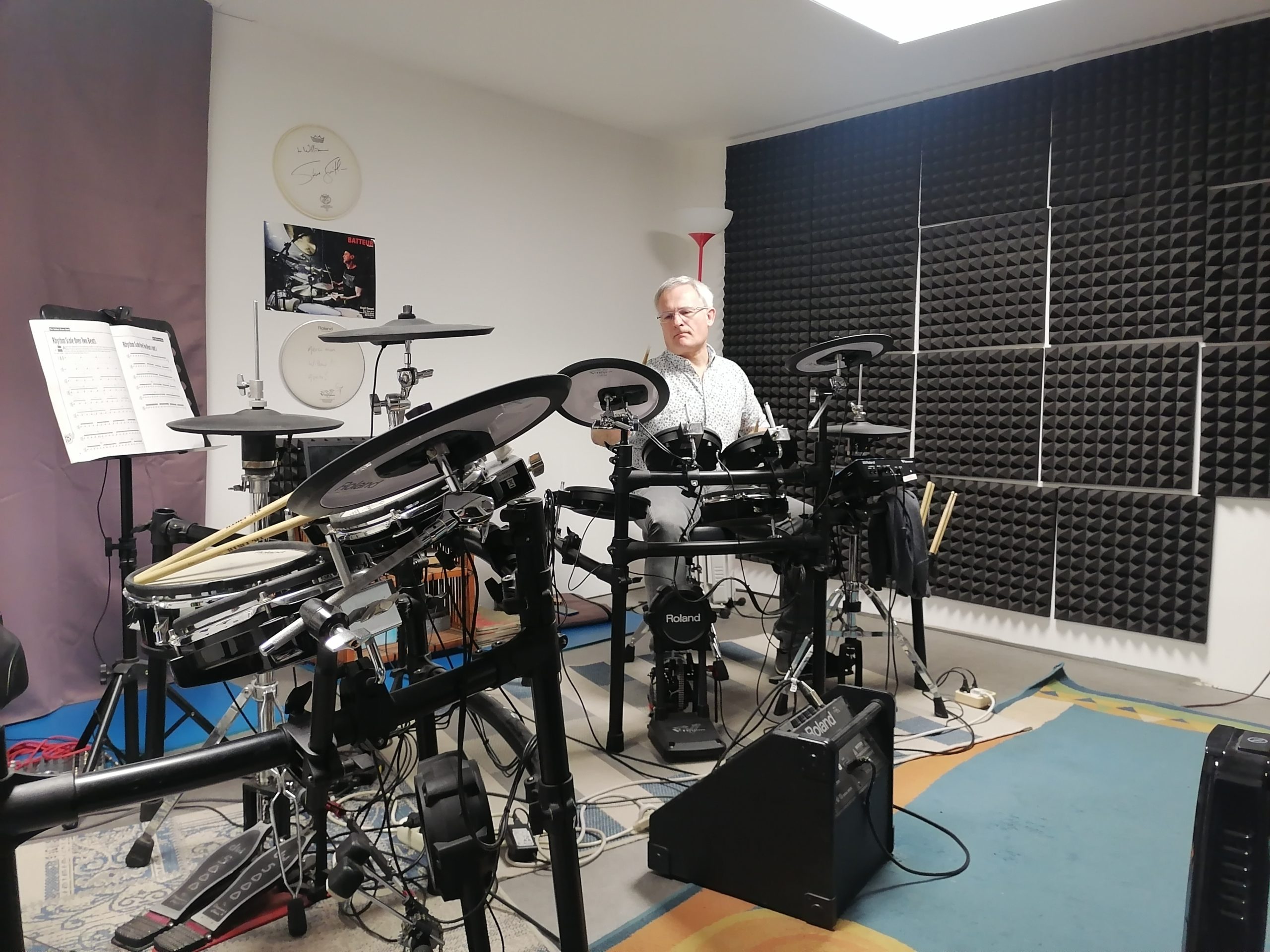 Salle de cours de batterie au STUDIO 25 rue de l'alma